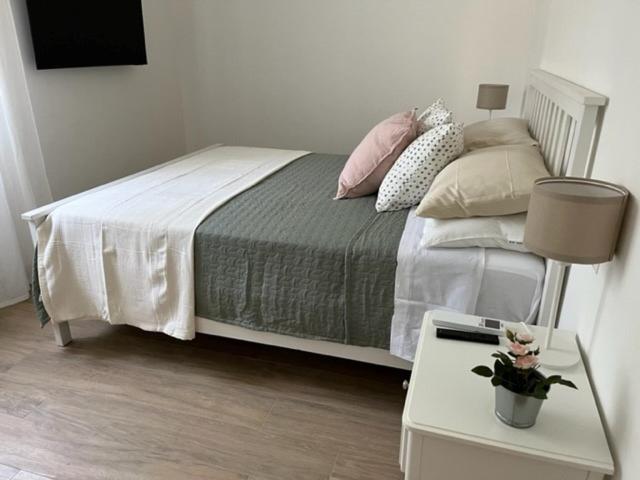 Puccini Apartment Модена Экстерьер фото